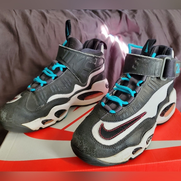 *3-for-$30* Griffeys, size 4.5y - Picture 2 of 6